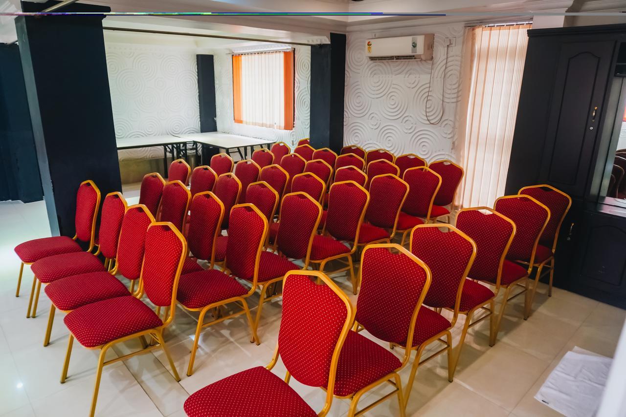 Chothys Park Thiruvananthapuram Ngoại thất bức ảnh